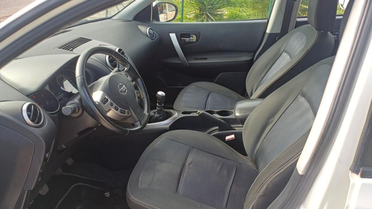 Nissan Qashqai 1.5 dCi DPF Tekna