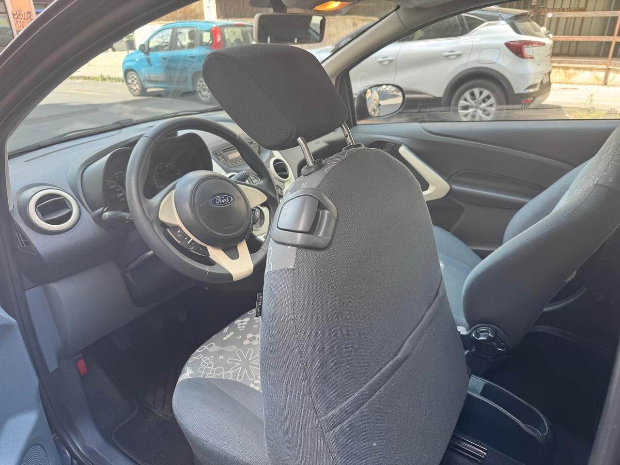 Ford Ka Ka+ 1.2 8V 69CV Titanium