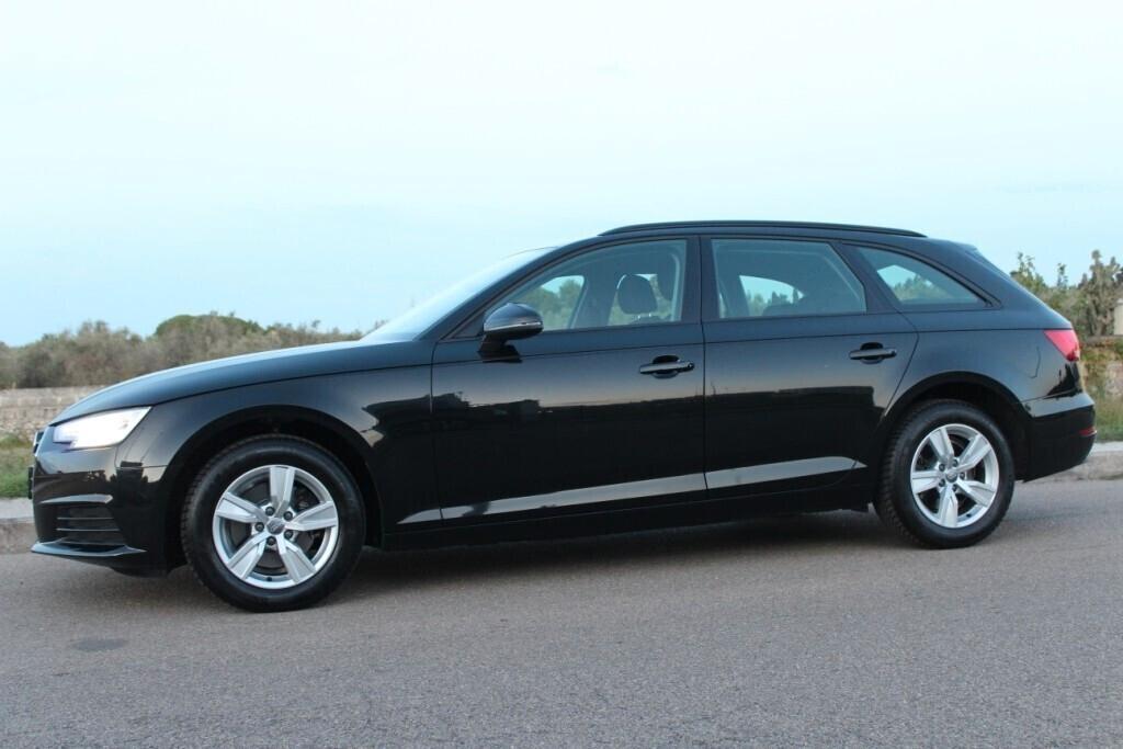 AUDI A4 SW 2.0 TDI 150 CV s-tronic *SOLI 61.000 KM