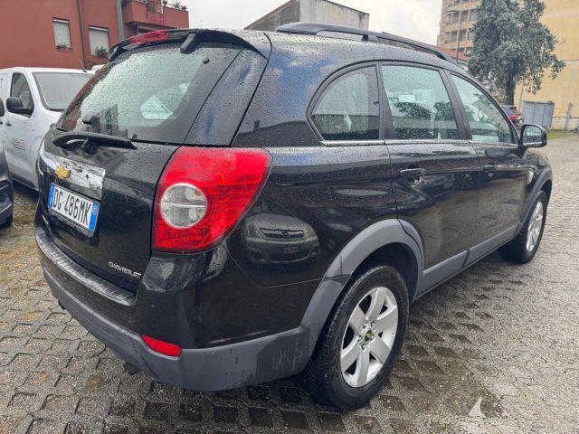 CHEVROLET Captiva 2.4 LS ''GPL''