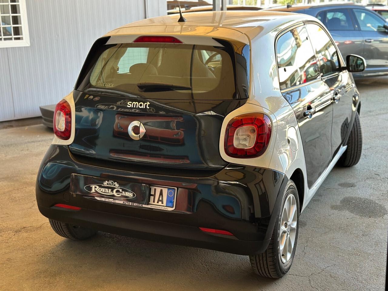 Smart ForFour Passion 1.0 Benzina 71 Cv "Led"