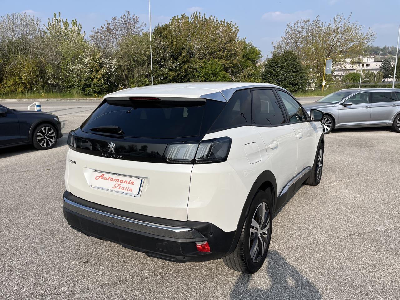 PEUGEOT 3008 1500 HDI 130 CV AUT. AUTOCARRO N1