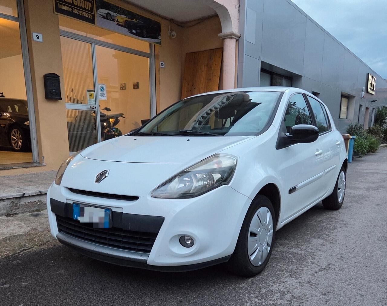 Renault Clio 1.2 16V NEOPATENTATI!!!!!