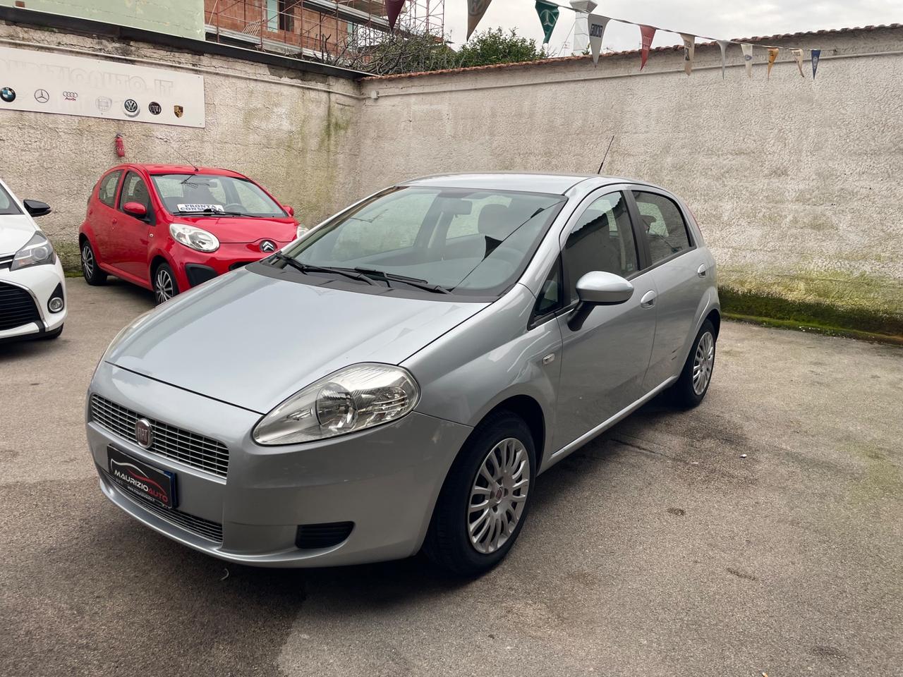 Fiat Grande Punto 1.2 5 porte dinamik dal nord Italia blu e me