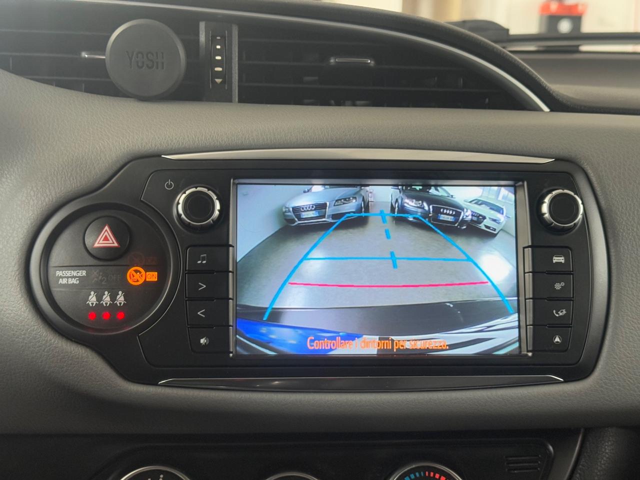Toyota Yaris 1.0 5 porte Lounge ok neopatentati
