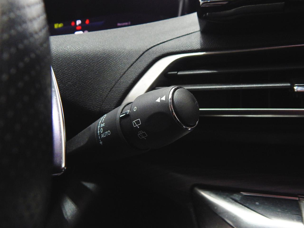 Peugeot 3008 1.5 bluehdi GT Pack S&S NAVI-PELLE ROSSA-PARK-LED-KAMERA