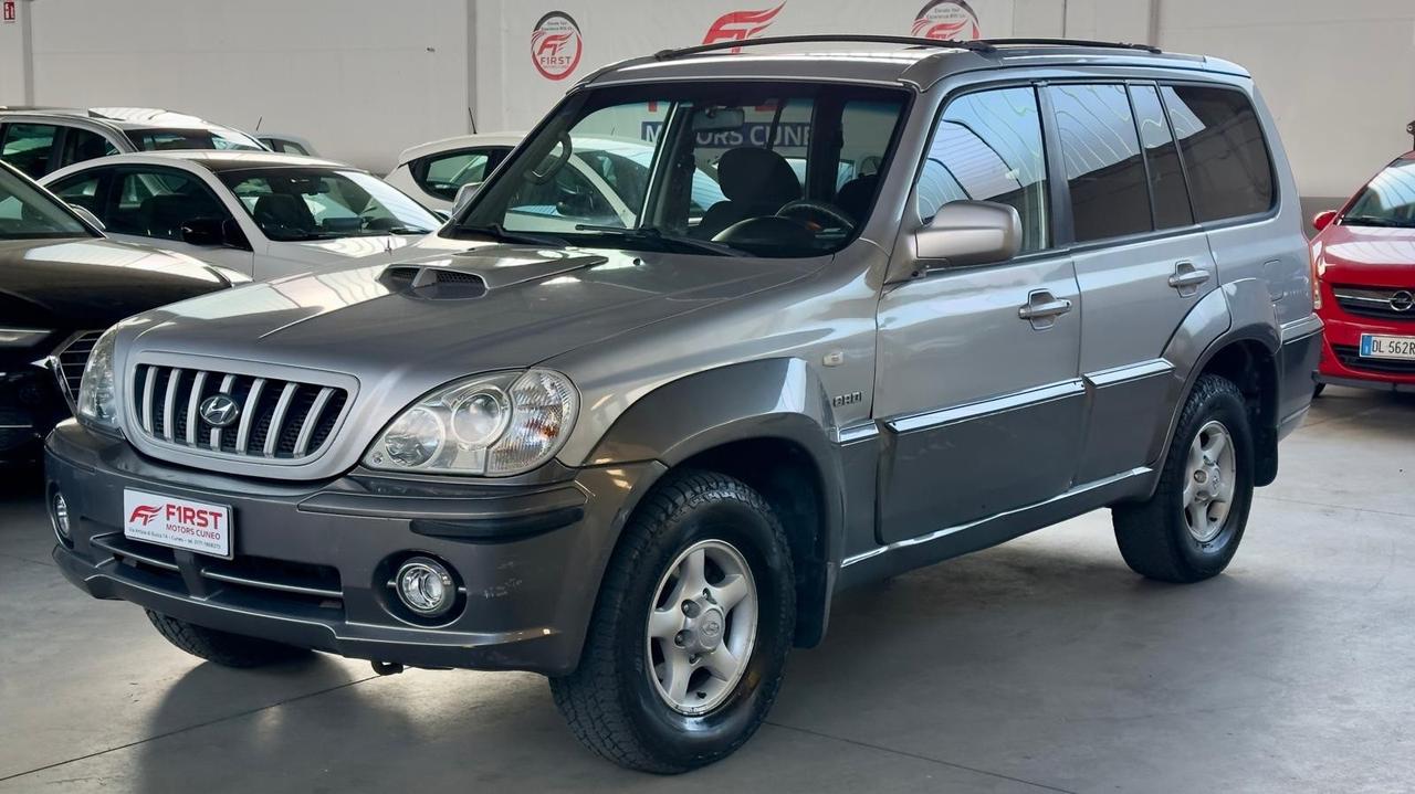 Hyundai Terracan CAT PREMIUM