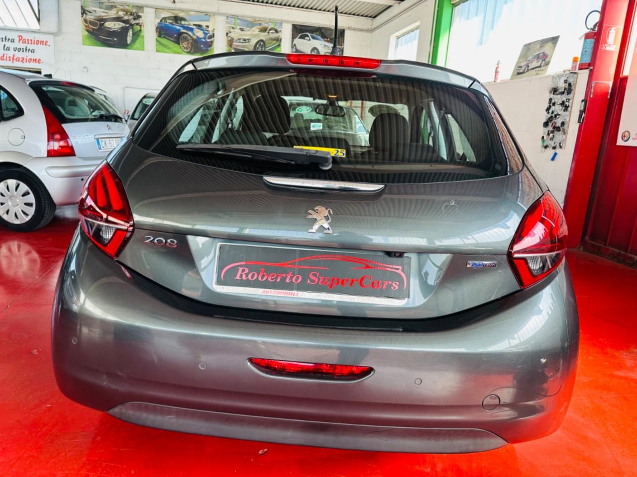 Peugeot 208 PureTech 82 5 porte Allure