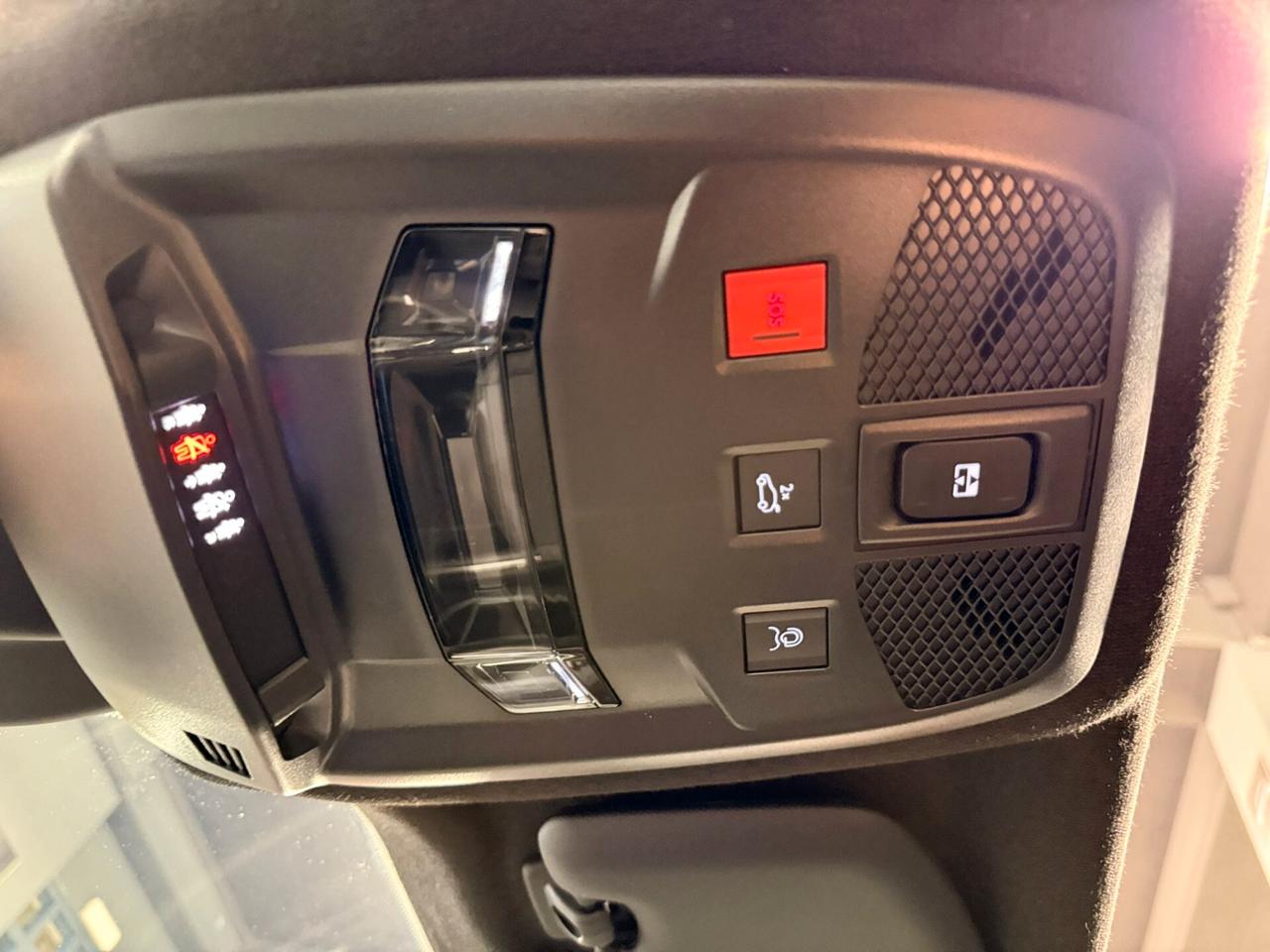 Alfa Romeo Junior 1.2 145 CV Hybrid eDCT6 Speciale