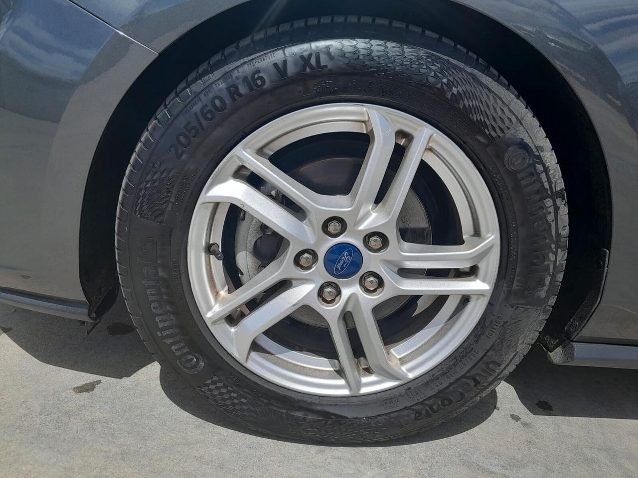 FORD FOCUS TITANIUM 1.5 EcoBlue 120CV