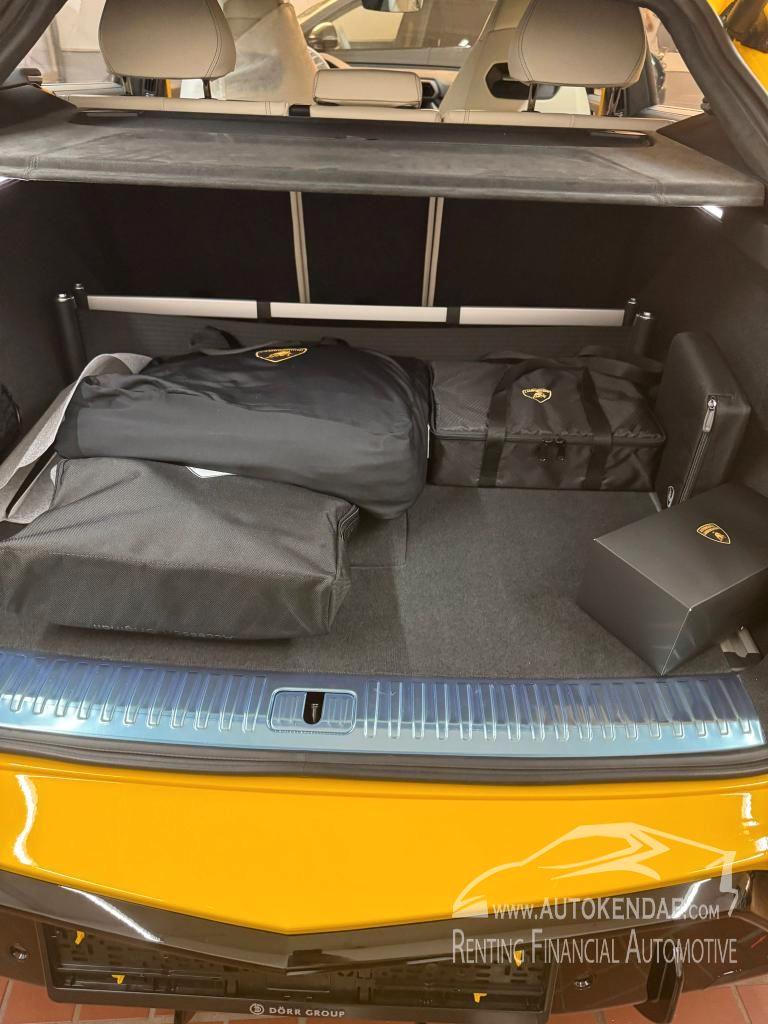 Lamborghini Urus 4.0 V8 phev SE auto