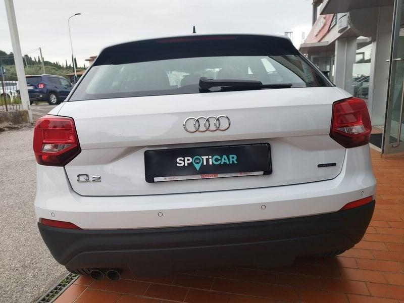 Audi Q2 35 TDI quattro S tronic Business