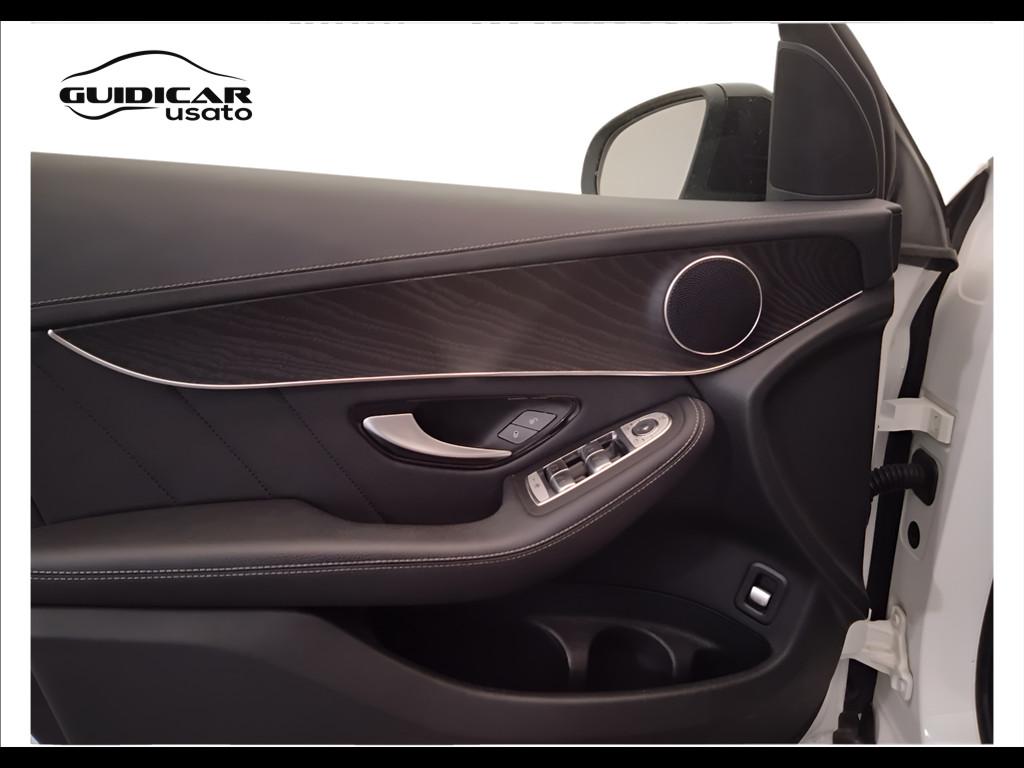 Mercedes-Benz GLC Coupe - C253 2019 - GLC Coupe 220 d Premium 4matic auto