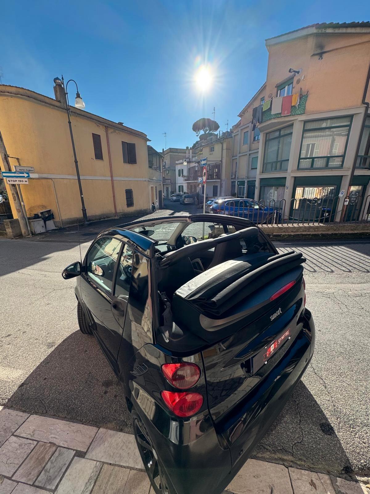 Smart ForTwo 0.8 diesel 45 cv cabrio pulse cdi PREZZO PROMO NATALIZIA, UNICA, NEOPATENTATI, TOTAL BLACK, 30 KM/L, OTTIME CONDIZIONI