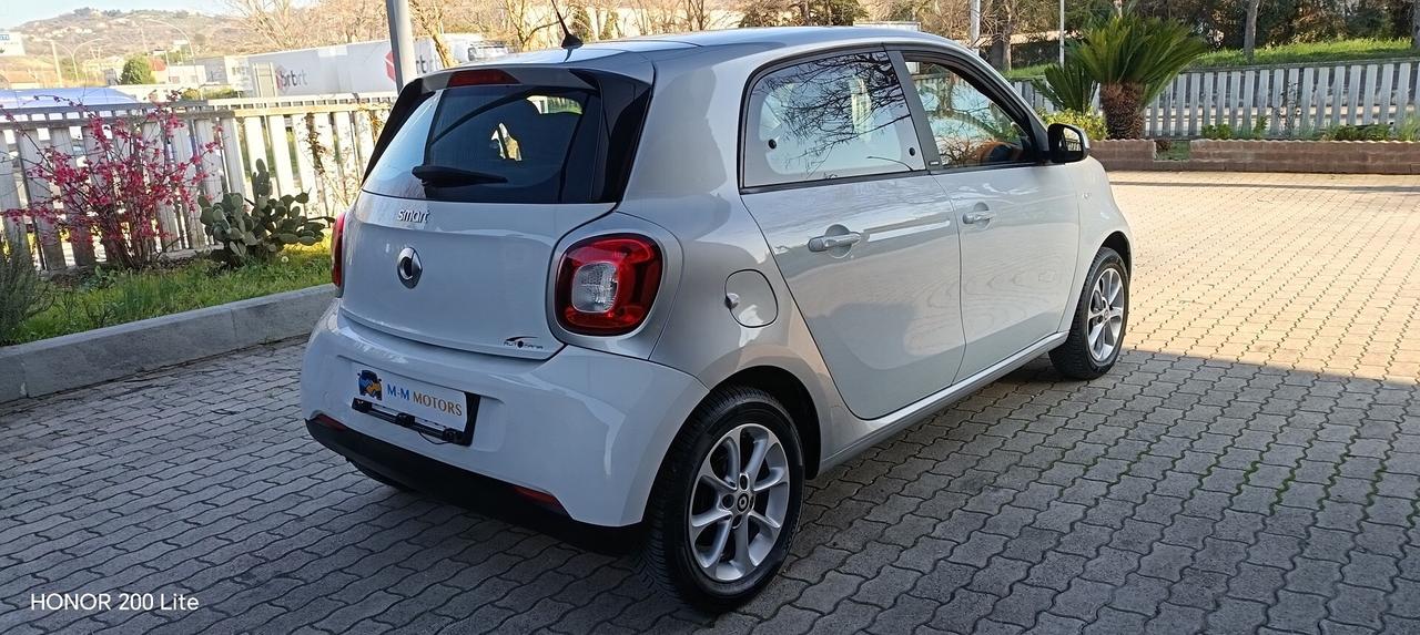Smart forfour 1.0 Passion 71cv ProMMo