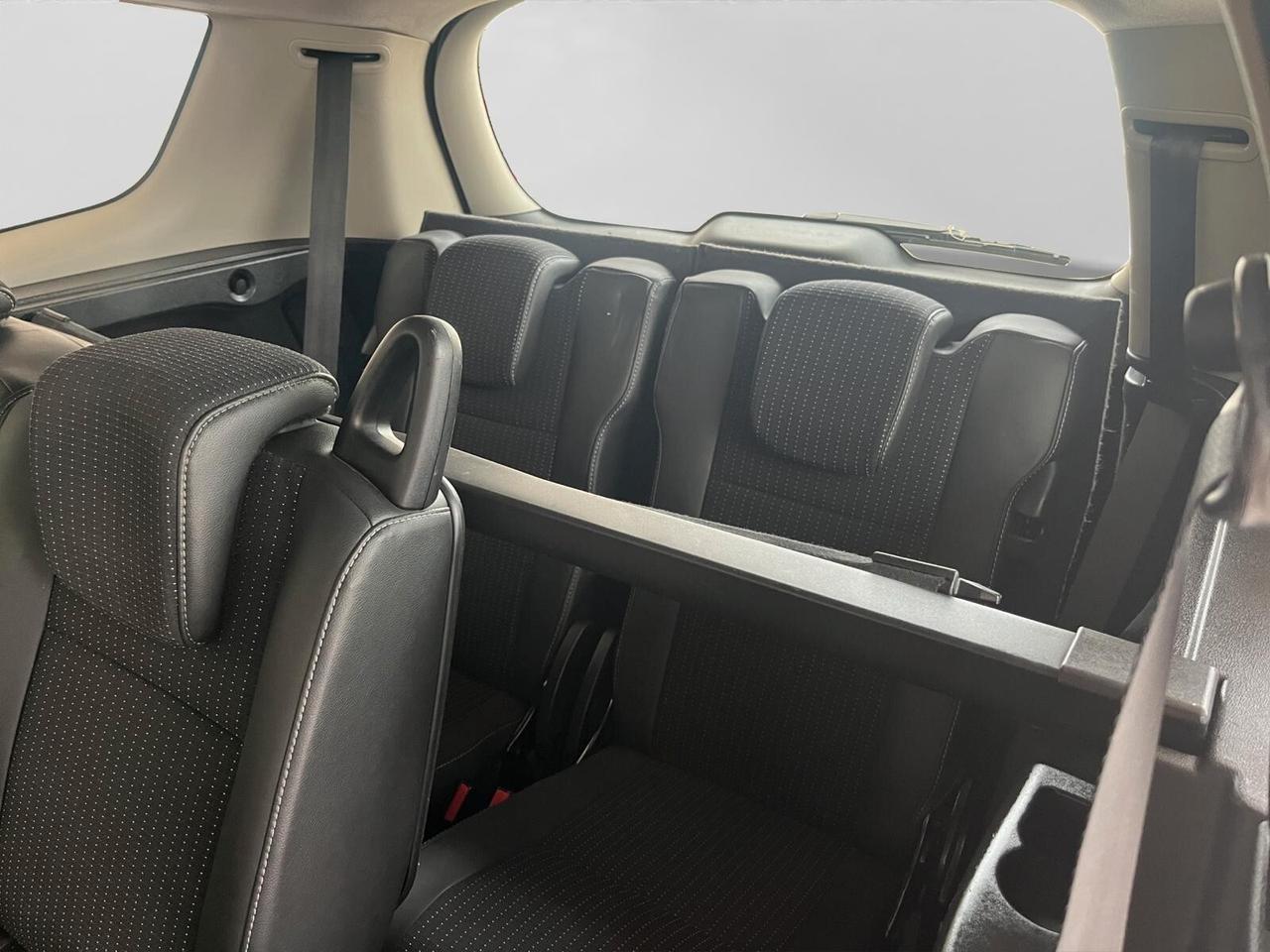 Renault Scénic X-Mod 1.5 dCi 110 7 POSTI Luxe