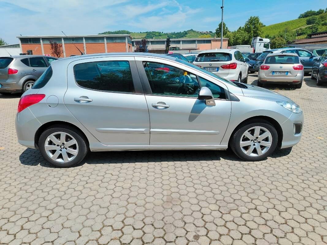 Peugeot 308 1.6 e-hdi 8v Access s&s 112cv 5p