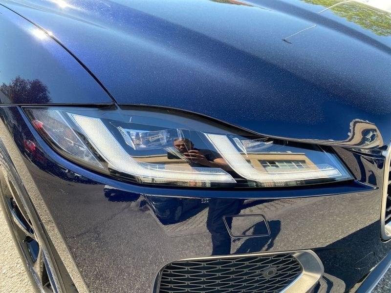 Jaguar F-Pace 2.0d i4 mhev R-Dynamic S awd 204cv auto