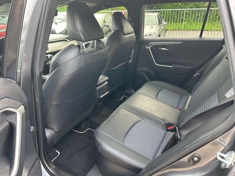 Toyota RAV4 2.5 HV (222CV) E-CVT AWD-i Style IVA ESPOSTA COMPRESA GARANZIA BFINO AL 2031