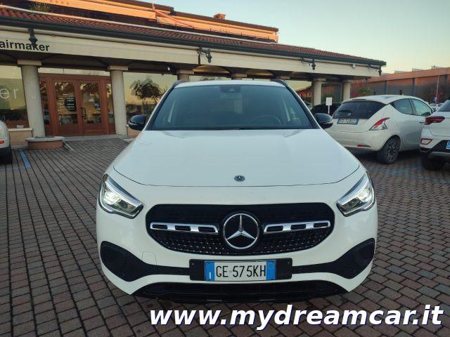 MERCEDES-BENZ GLA 200 d Automatic 4Matic Sport