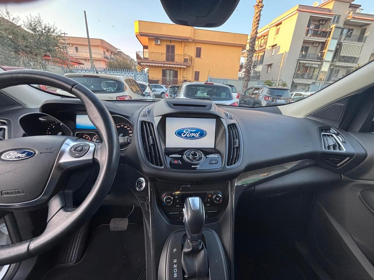 Ford Kuga 2.0 TDCI 150 CV S&S 4WD Powershift Titanium