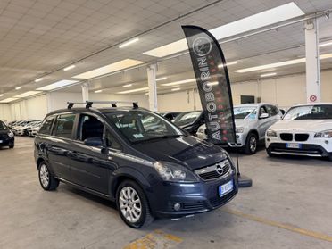 Opel Zafira 1.6 16V ecoM 94CV Cosmo 7 POSTI