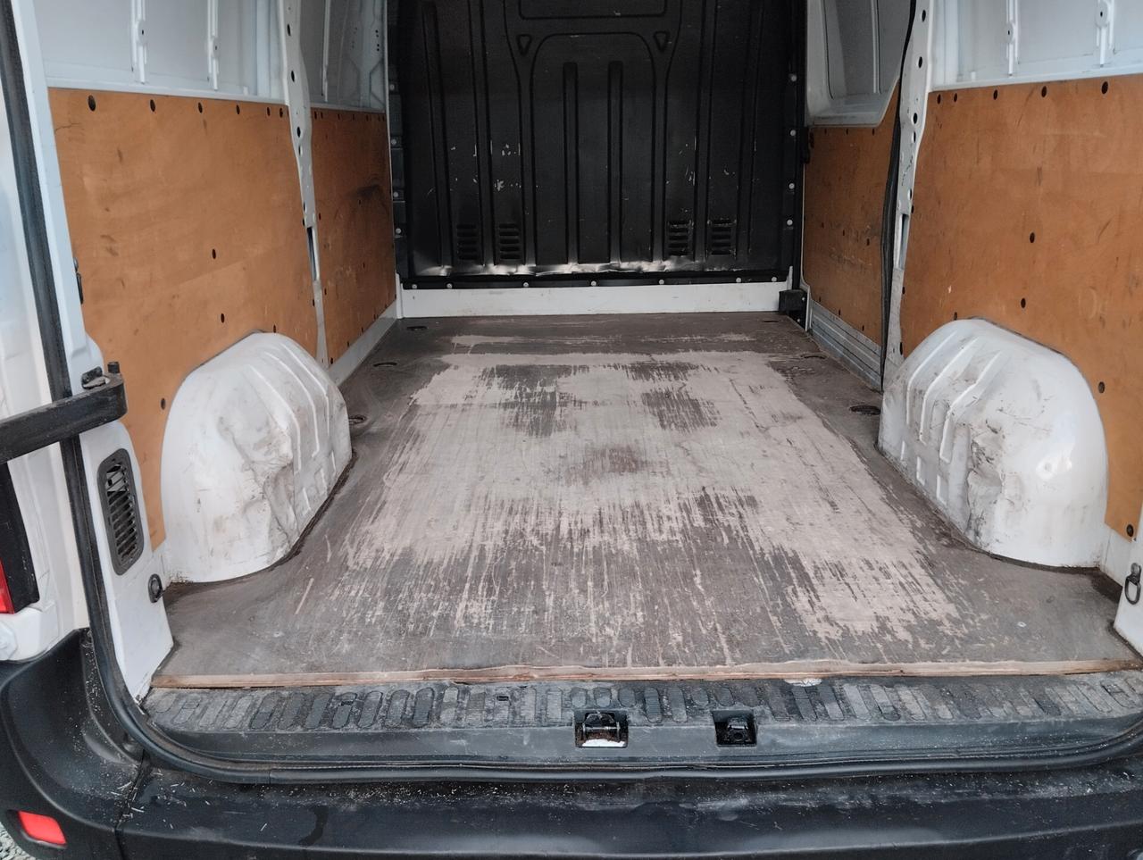 RENAULT MASTER 2.3 DCI 150 CV - P.TA 1.451 KG