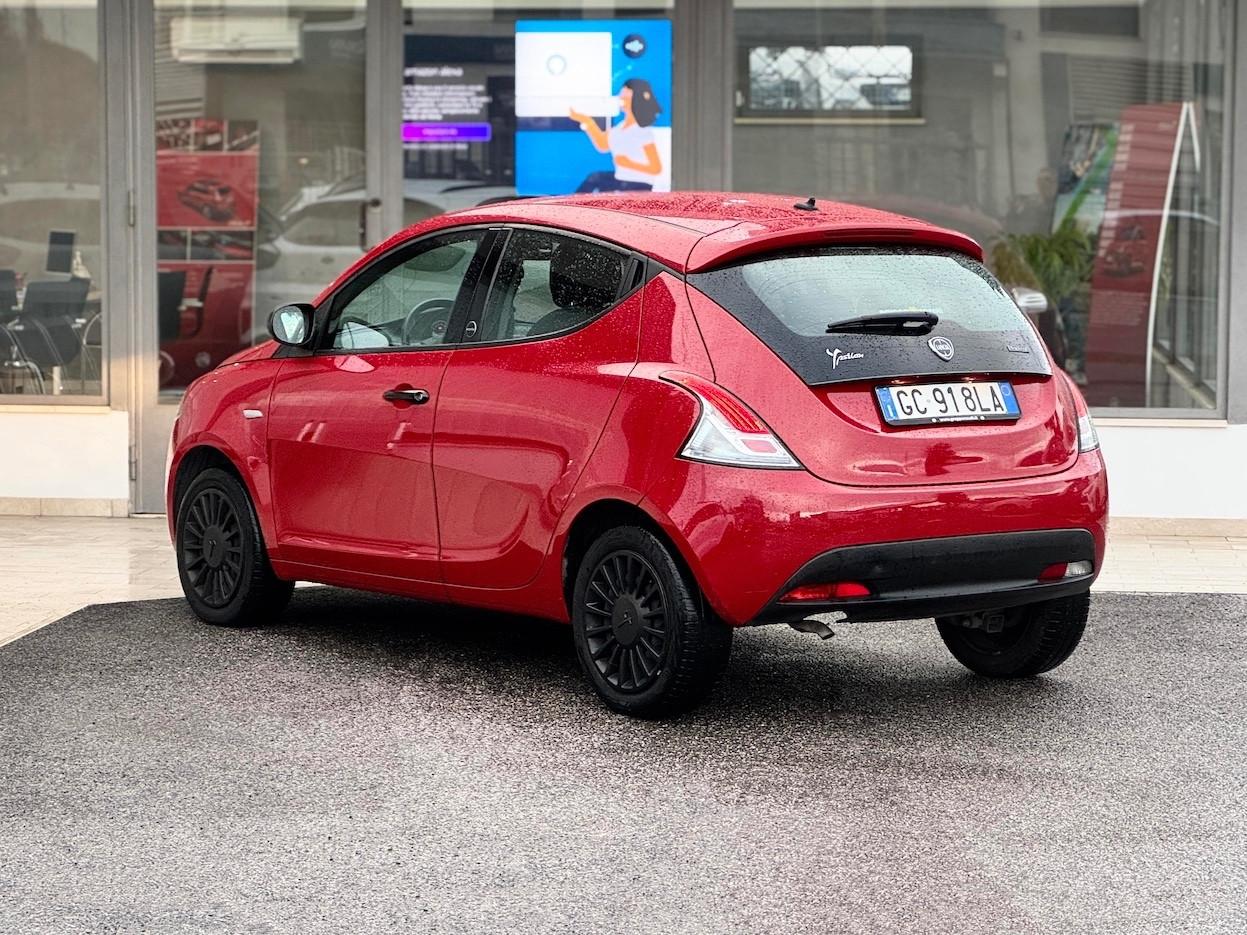 Lancia Ypsilon 1.0 Hybrid 69CV E6 Neo. - 2020