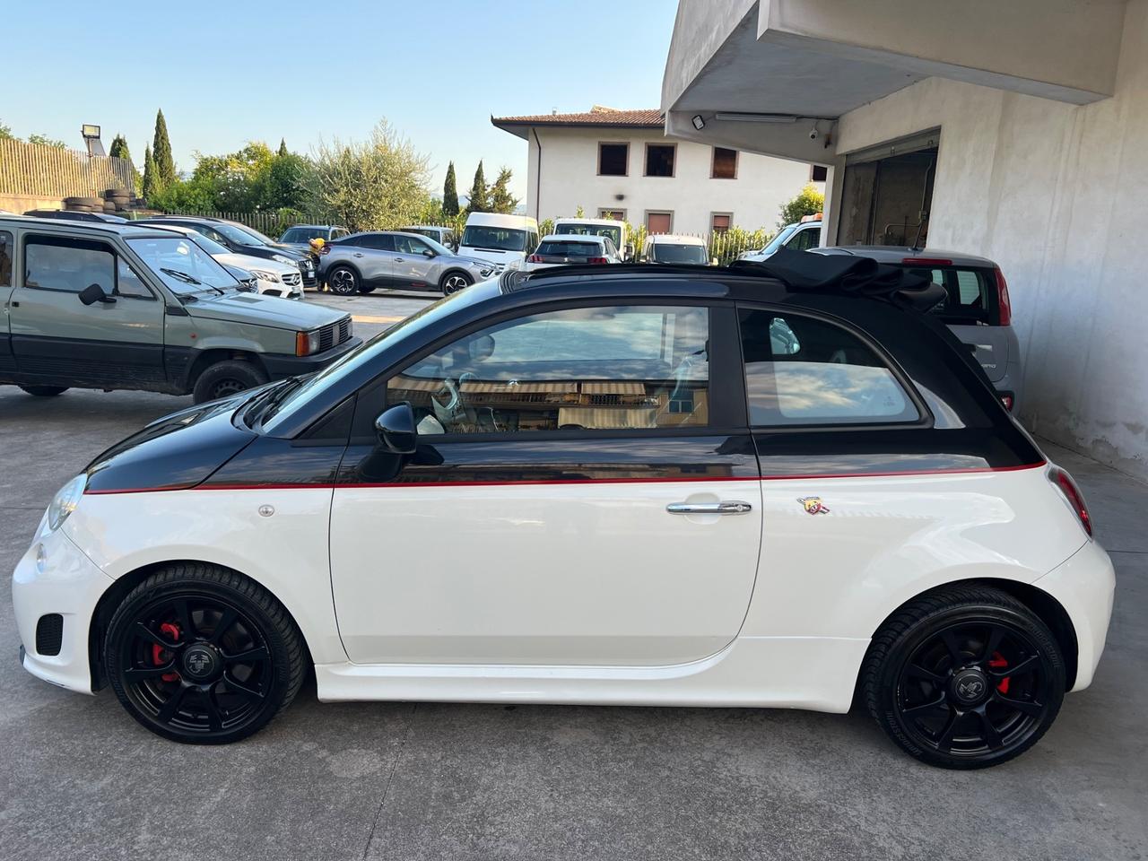 Abarth 500 C 1.4 Turbo T-Jet MTA Bicolore