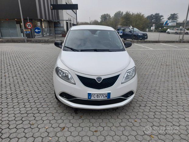 LANCIA YPSILON 1300 MJET 95 hp