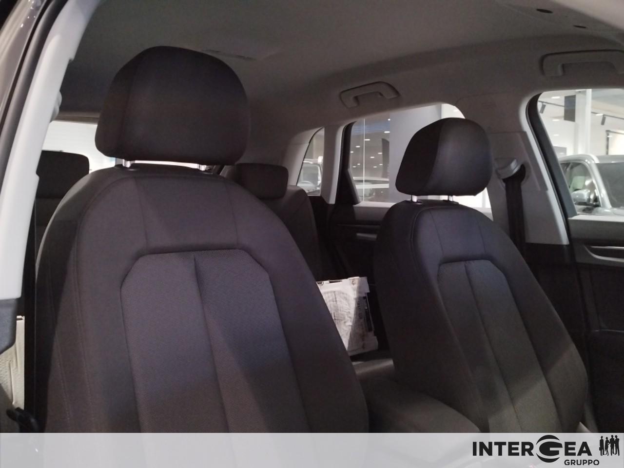 AUDI Q3 35 2.0 tdi Business s-tronic