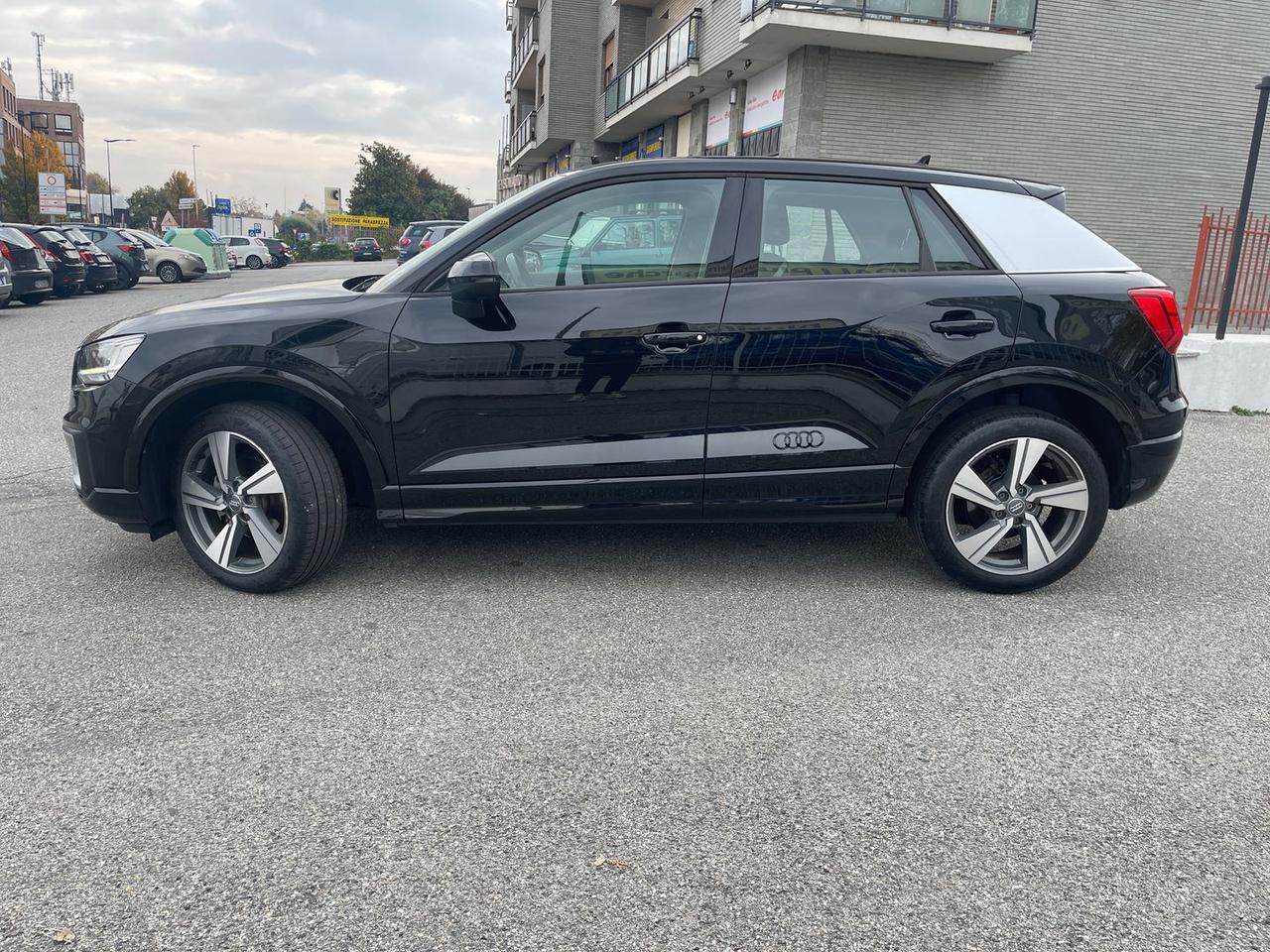 Audi Q2 1.6 30 TDI Admired s-tronic - PROMO #7580