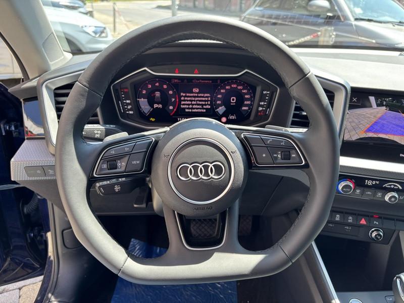 Audi A1 Sportback 30 1.0 tfsi S Line Edition 116cv s-tronic LED-PHONE APPS-17"