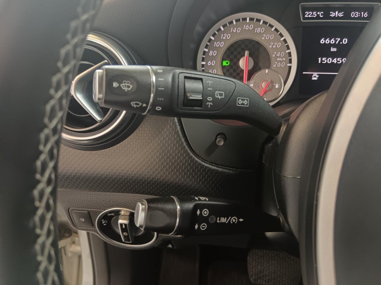 Mercedes-benz A 180 A 180 CDI BlueEFFICIENCY Automatic Sport