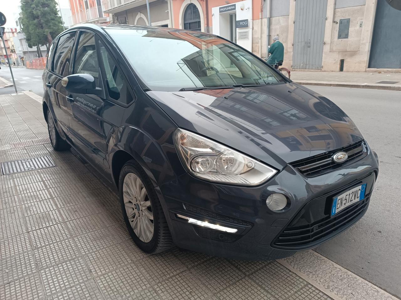 Ford S-Max 2.0 TDCi 163CV TITANIUM 7 POSTI NAVI