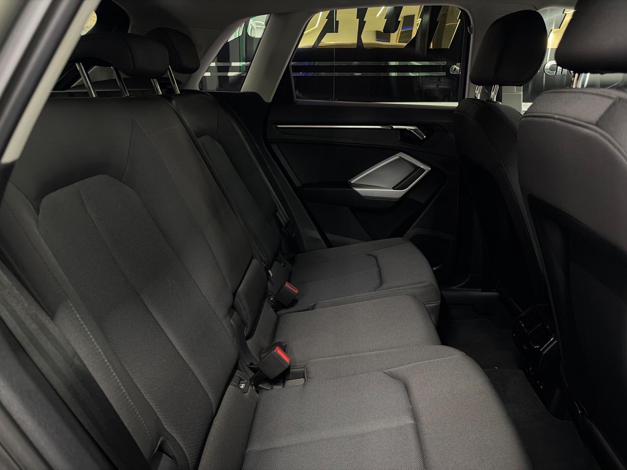 Audi Q3 35 TDI S tronic line edition Full Opt