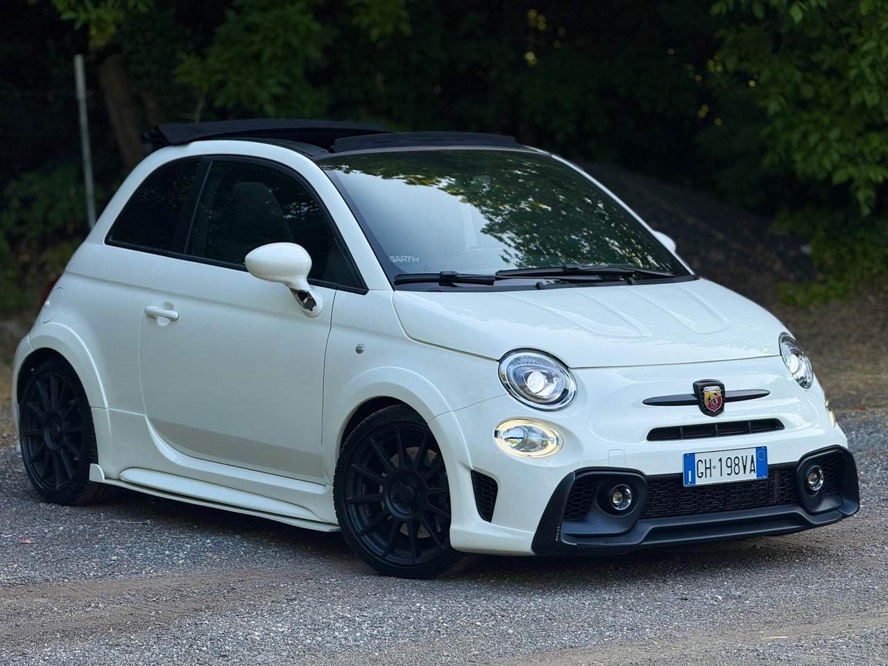 Abarth 595 C 1.4 Turbo T-Jet 180 CV
