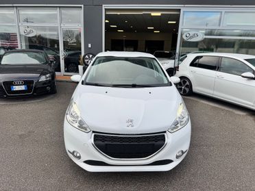 Peugeot 208 1.2 Neopatentati