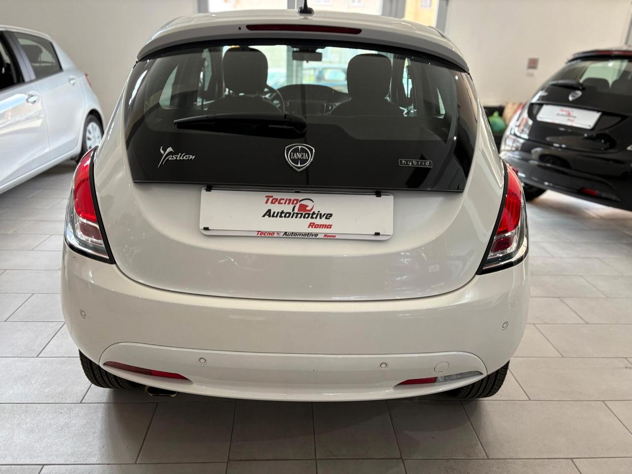 Lancia Ypsilon 1.0 FireFly 5 porte S&S Hybrid Ecochic Gold *PROMO*