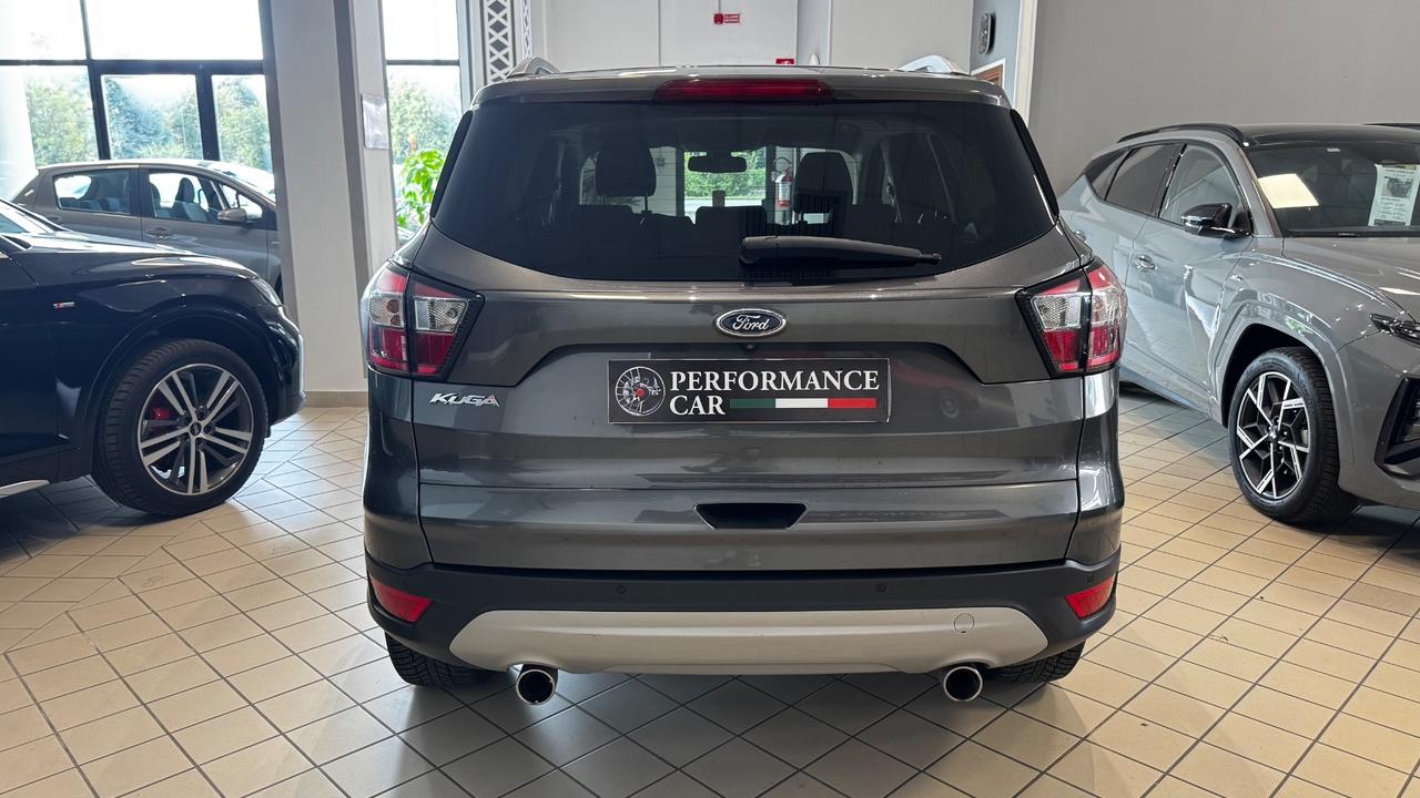 Ford Kuga 1.5 TDCI 120 CV S&S 2WD Powershift Titanium