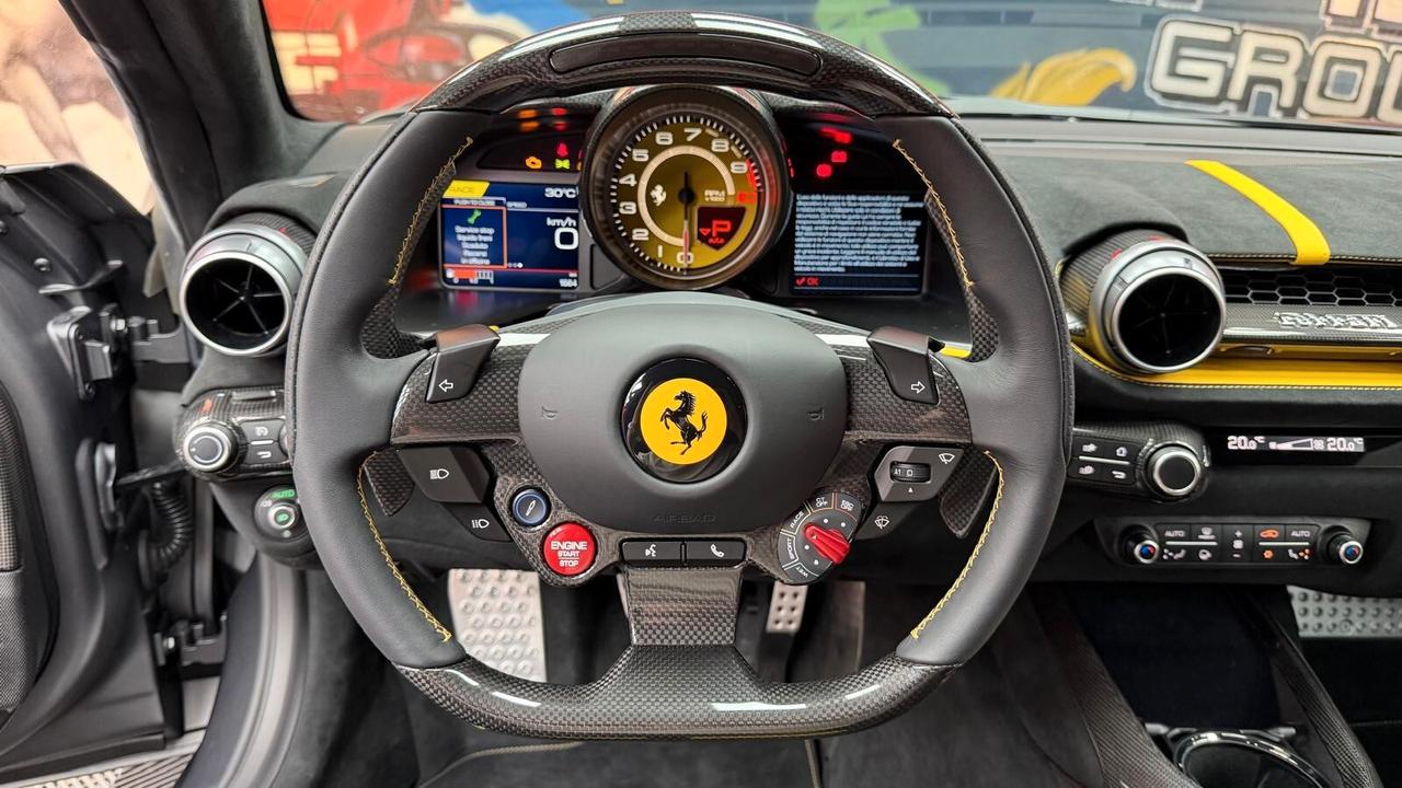Ferrari 812 COMPETIZIONE Coupè (812)