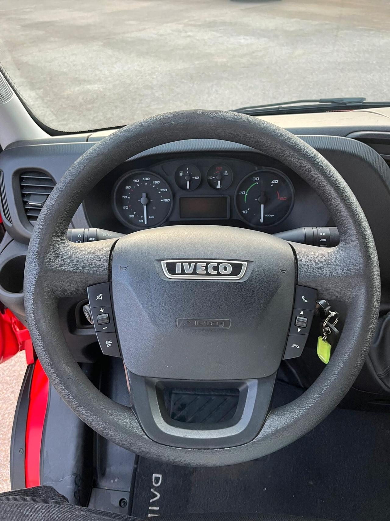 Iveco daily 35 S15 2.3 diesel autocarro