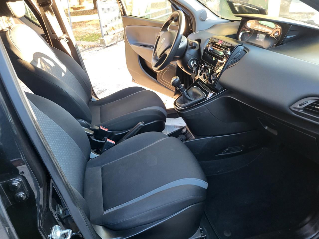 Lancia Ypsilon 1.2 GPL-5 POSTI-23 EURO KM 370!!!UNICO PROPRIETARIO