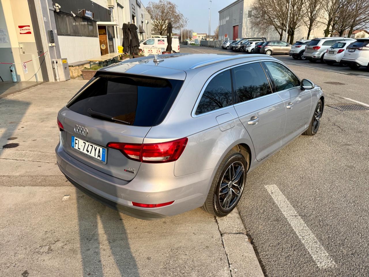 Audi A4 Avant 2.0 TDI 122 CV Sport