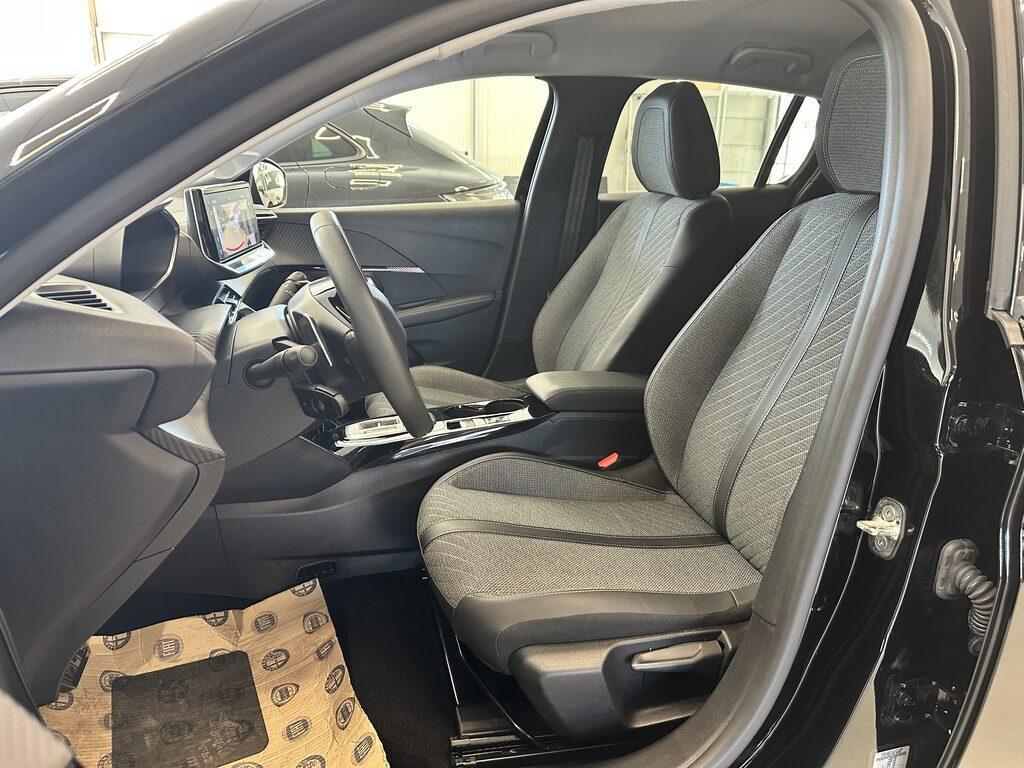 Peugeot 208 1.2 Hybrid 48V Allure e-DCS 6