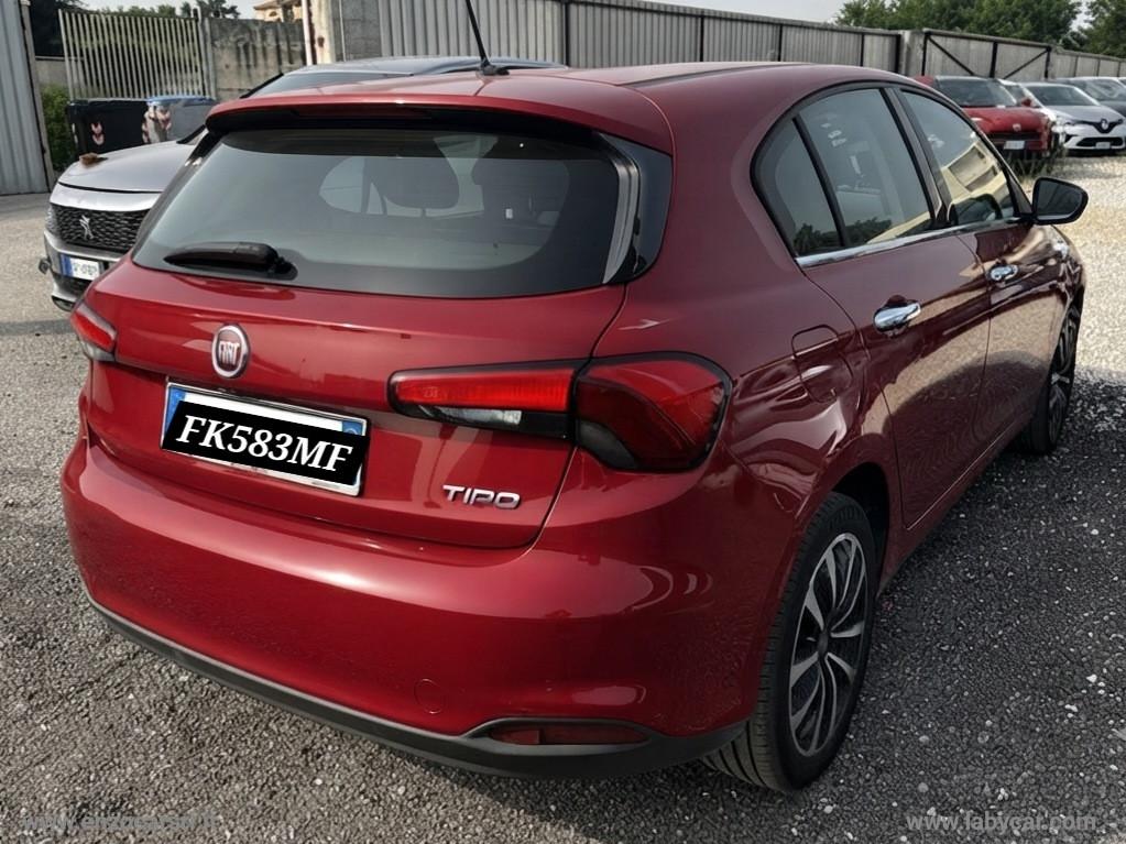 FIAT Tipo 1.6 Mjt S&S 5p. Lounge LED,NAVI
