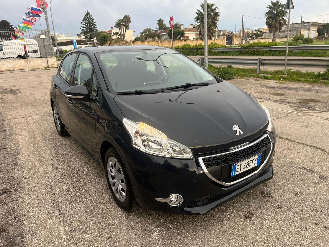 Peugeot 208 1200 5 porte Active Unipro 2015