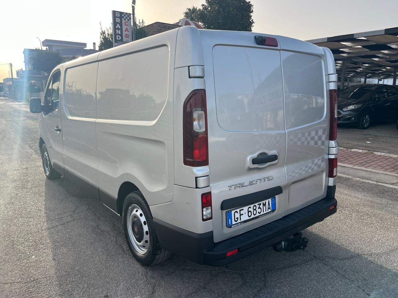 Fiat Talento 1.6 MJT Maxi Gancio Traino 2016