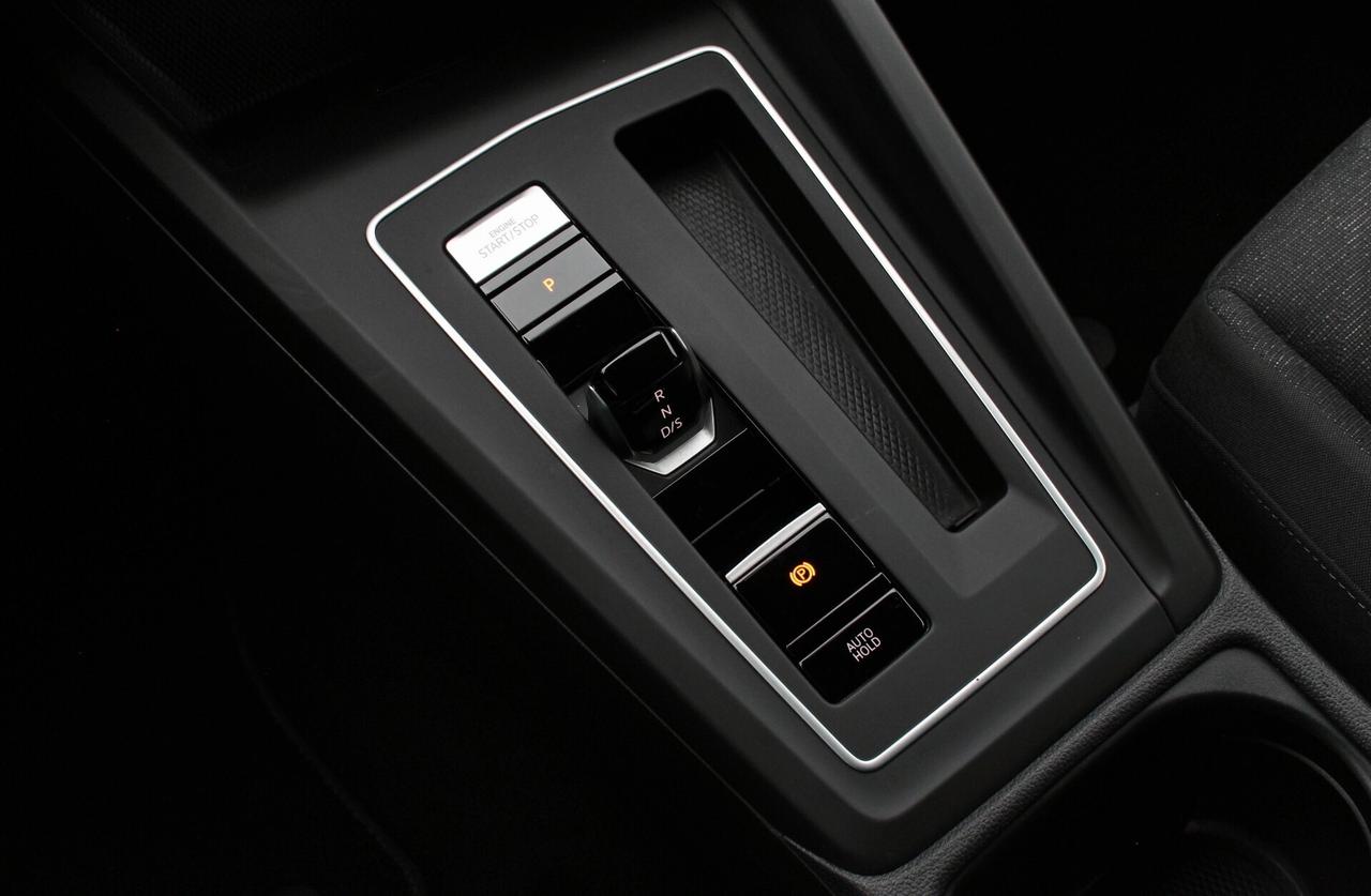 Volkswagen Golf 2.0 TDI 115CV DSG SCR Life ***BLACK WEEK -5% di sconto***