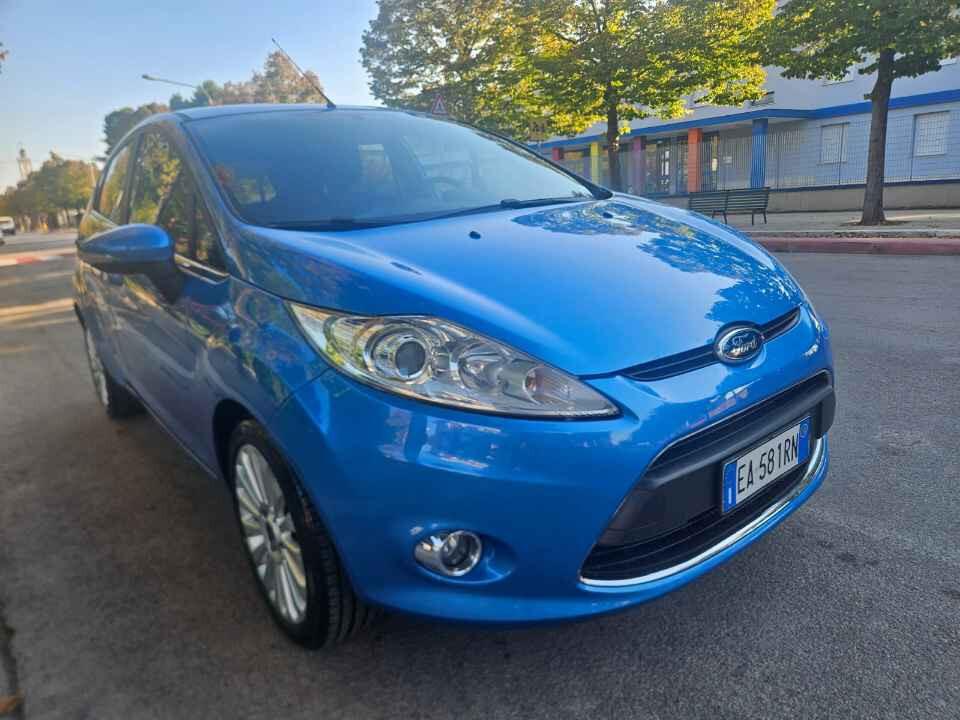 Ford Fiesta 1.4 TDCi 5p. Titanium" KM 95.000 NUOVA"
